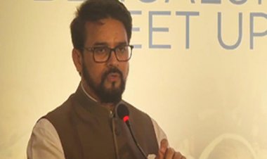 पिछले 10 सालों में एनडीए सरकार की उपलब्धियों की प्रशंसा करते हुए मोदी की दूरदर्शिता से हर क्षेत्र में हो रहा विकास : अनुराग ठाकुर