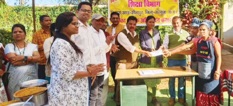 विकासखण्ड स्तर कुकिंग स्पर्धा