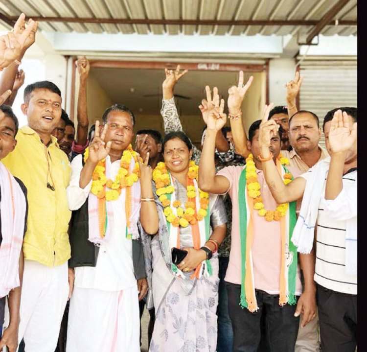 चचेरी बहनें गीता-अंजली अपने-अपने जिला पंचायत क्षेत्र में जीतीं