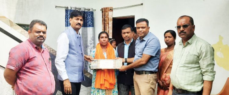 राष्ट्रपति के हाथों 15 अगस्त को प्रधानमंत्री आवास योजना की हितग्राही सुमन होंगी सम्मानित