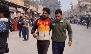 दून मेडिकल कॉलेज में मुस्लिम छात्र के साथ रैगिंग:बोला- सीनियर ने बेल्ट-चप्पलों से पीटा, जबरन बाल ट्रिम करवाए; एंटी रैगिंग कमेटी कर रही जांच